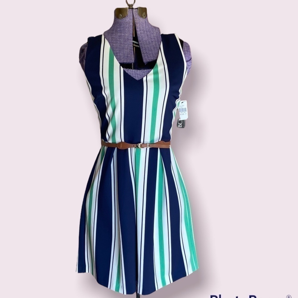 𝅺👗 BCX Striped A-Line Cutout Belted Dress Blue Green White Size 7 NWT